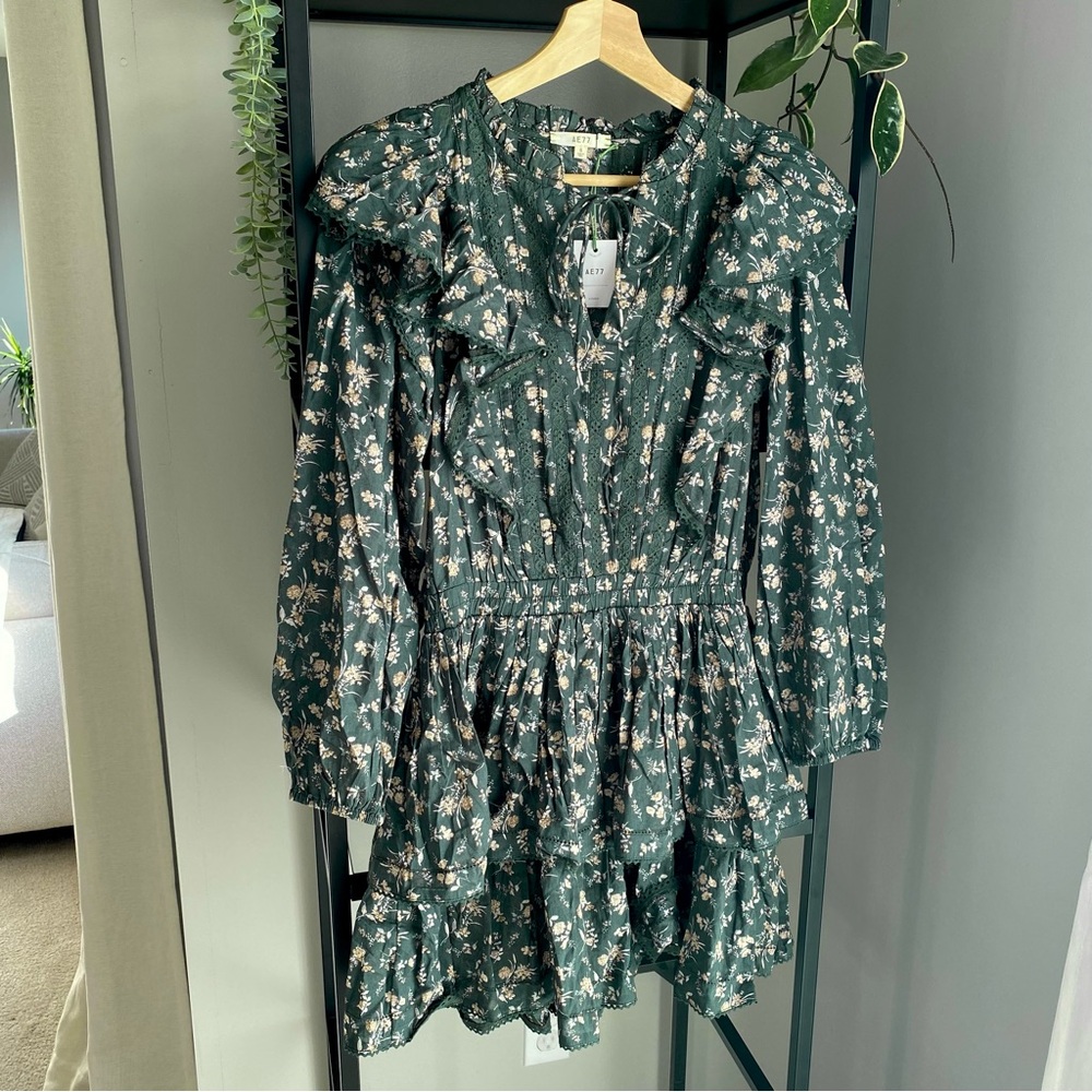 NWT American Eagle 77 Floral Mini Dress